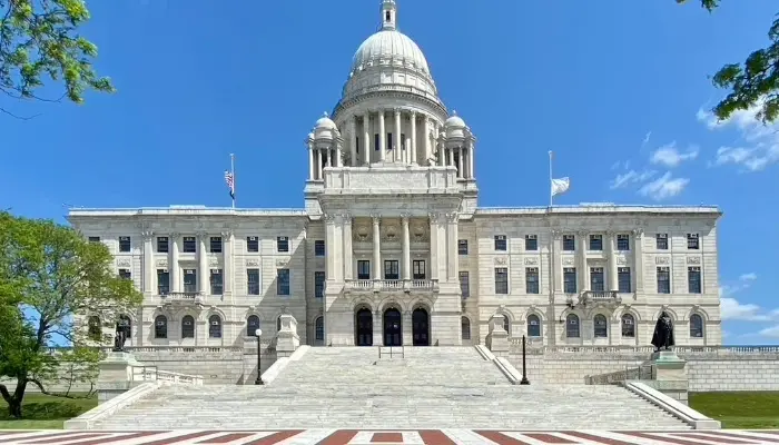 Ri Capitol